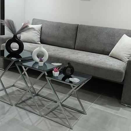 Km Luxury Apart Downtown Iraklion Buitenkant foto