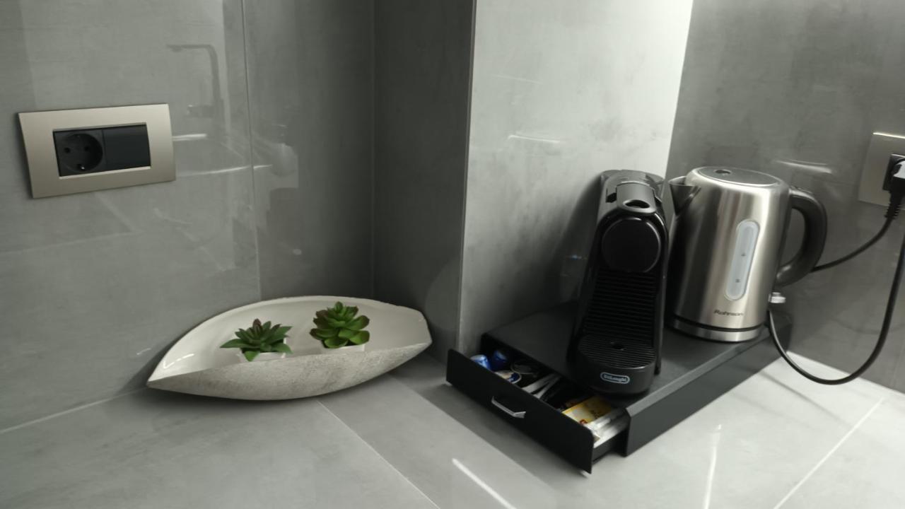 Km Luxury Apart Downtown Iraklion Buitenkant foto