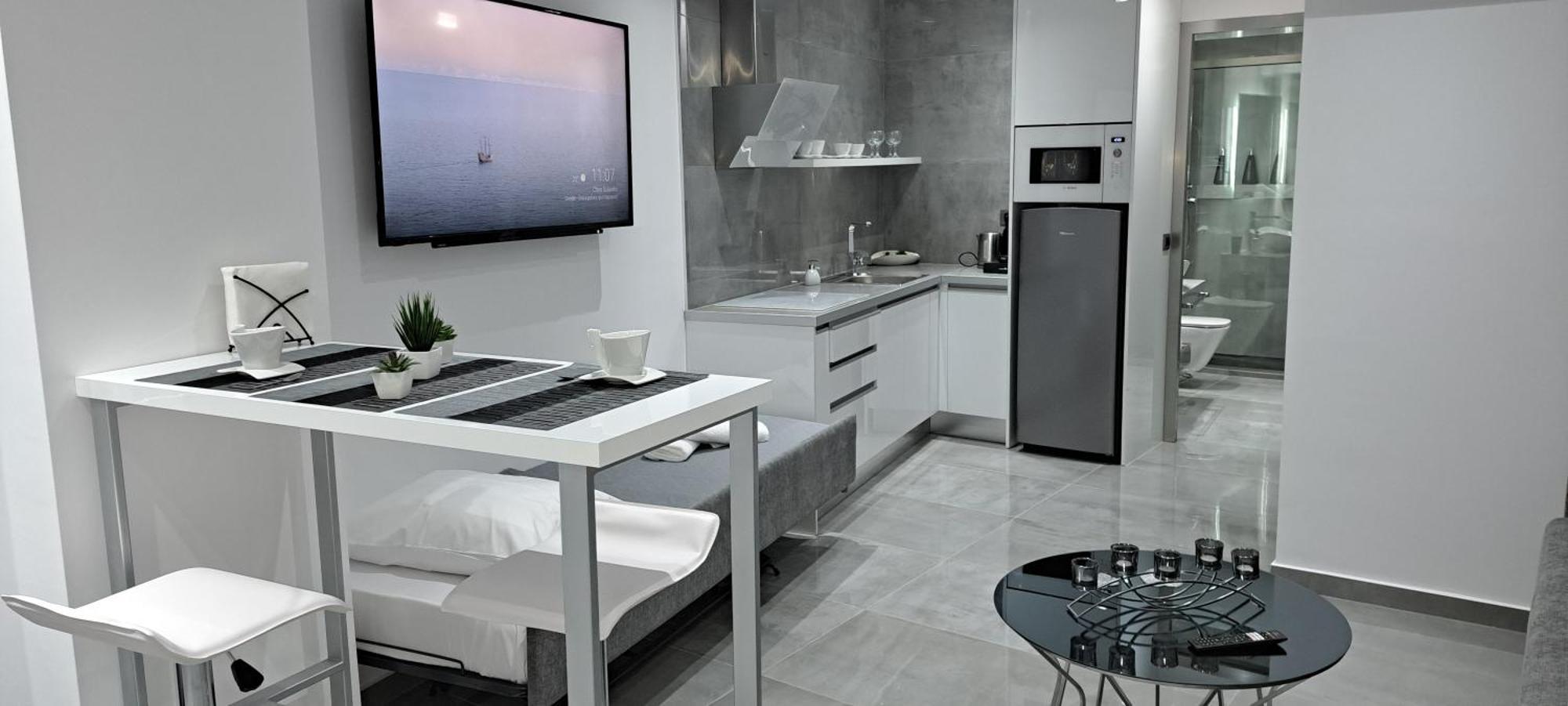 Km Luxury Apart Downtown Iraklion Buitenkant foto