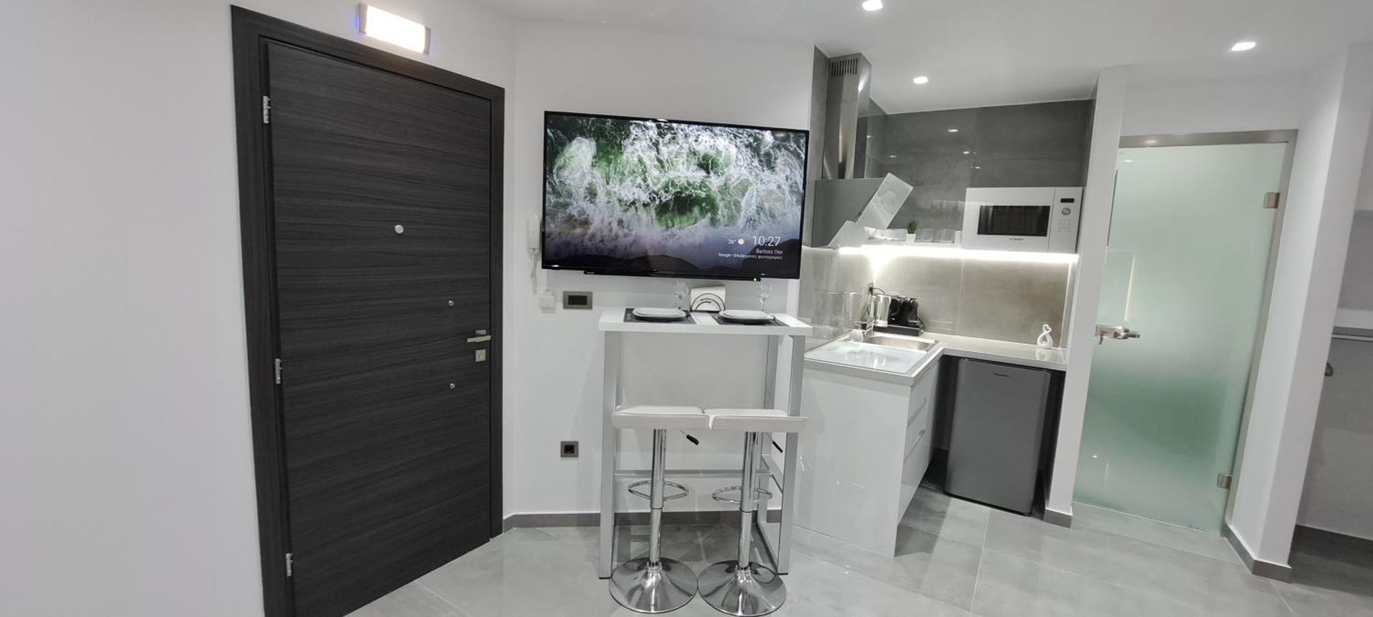 Km Luxury Apart Downtown Iraklion Buitenkant foto