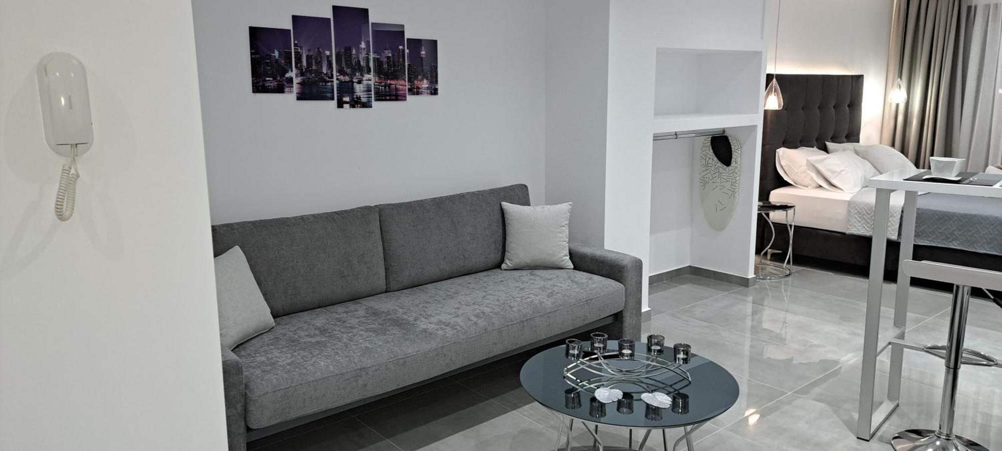 Km Luxury Apart Downtown Iraklion Buitenkant foto